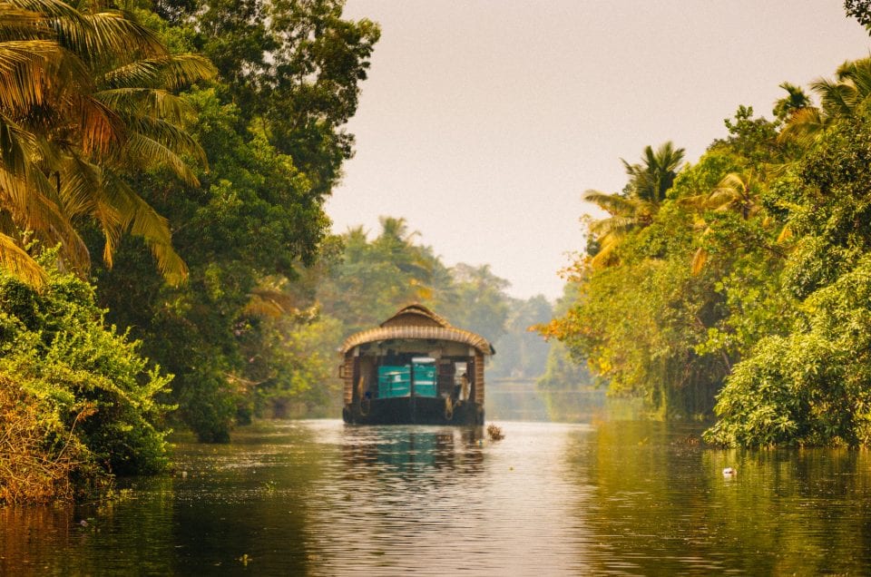 Hausbootfahrt auf den Backwaters von Kerala